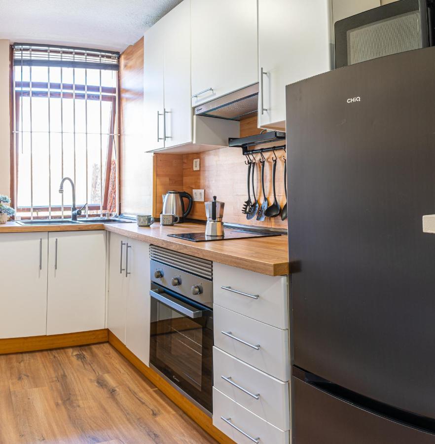 Nogalera Soul, City Center Apartment By Namaste Elite ตอร์เรโมลิโนส ภายนอก รูปภาพ